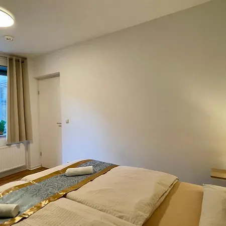 Dom Suite, Zentral, 7 Pers, 4 Zimmer, Design, Family, Haustier Schwerin (Mecklenburg-Vorpommern)