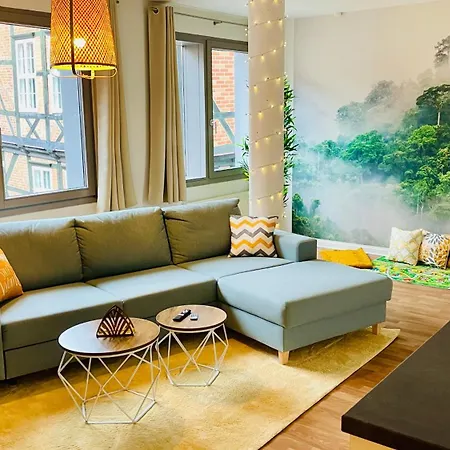 Dom Suite, Zentral, 7 Pers, 4 Zimmer, Design, Family, Haustier *