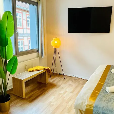 Fewozauber - Dom Suite, Zentral, 7 Pers, 4 Zimmer, Design, Family, Haustier Apartament *