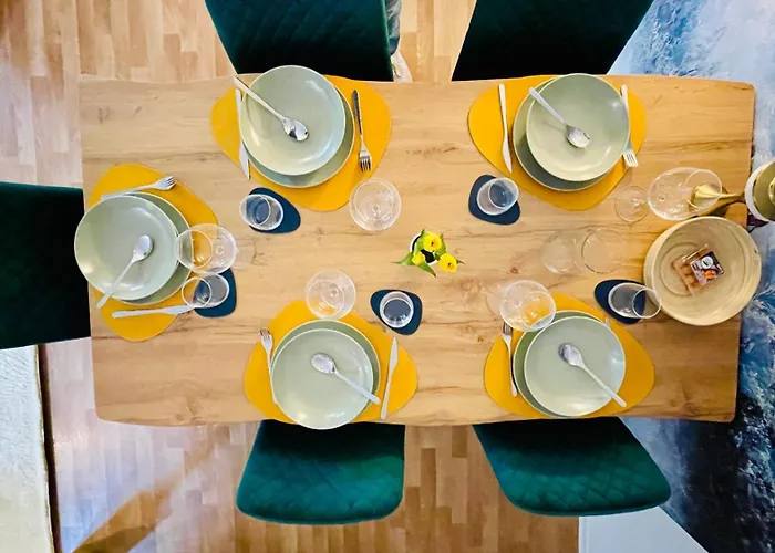 Fewozauber - Dom Suite, Zentral, 7 Pers, 4 Zimmer, Design, Family, Haustier *