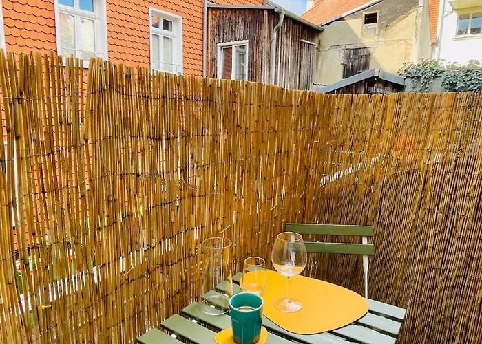 Fewozauber - Dom Suite, Zentral, 7 Pers, 4 Zimmer, Design, Family, Haustier Apartment