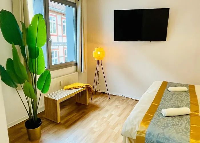 Fewozauber - Dom Suite, Zentral, 7 Pers, 4 Zimmer, Design, Family, Haustier Apartment *